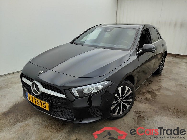 MERCEDES CLASSE A (W177) - A 250 e 160 Business Solution (EU6d-TEMP) 5d Auto #1