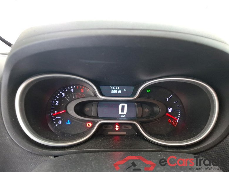 RENAULT Trafic / 2019 / 4P / Combi Zen L1 dCi 120 S&S - 8 pl #6
