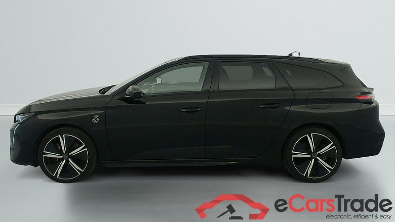 Peugeot 308 SW PHEV 225 e-EAT8 GT #4