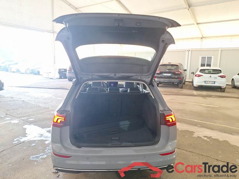 VOLKSWAGEN GOLF VARIANT / 2024 / 5P / STATION WAGON 2.0 TDI SCR STYLE DSG #5