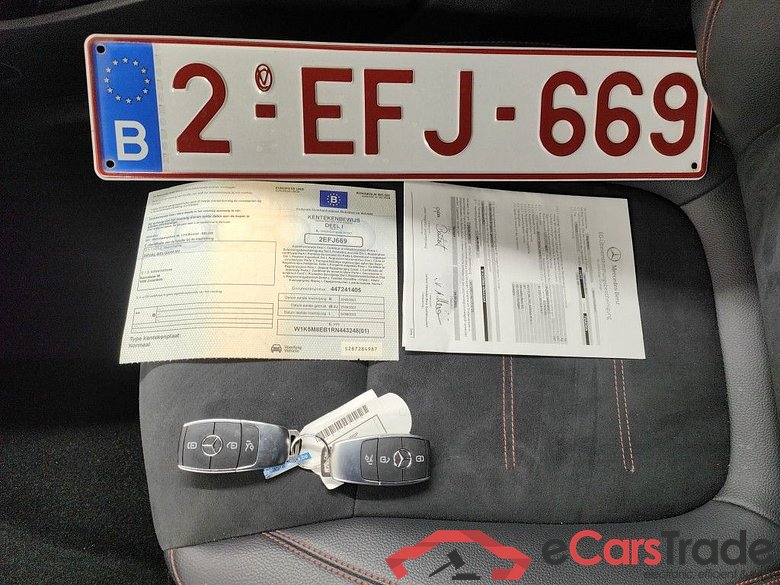 Mercedes-Benz CLA Shooting Brake CLA 180 AMG Line 5d #4