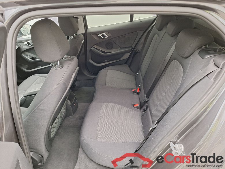 BMW, 1-serie '19, BMW 1 Reeks Hatch 118iA (103 kW) 5d #4