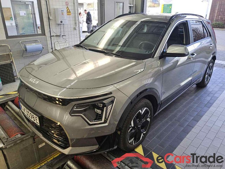 Kia Niro (SG2)(2022->) DE - SUV5, Spirit (64,8kWh), 2022 - 2022