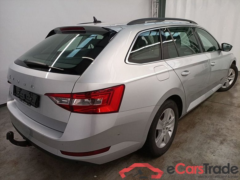 Skoda Superb Combi 1.6 CRTDI 88kW DSG7 Ambition 5d #2