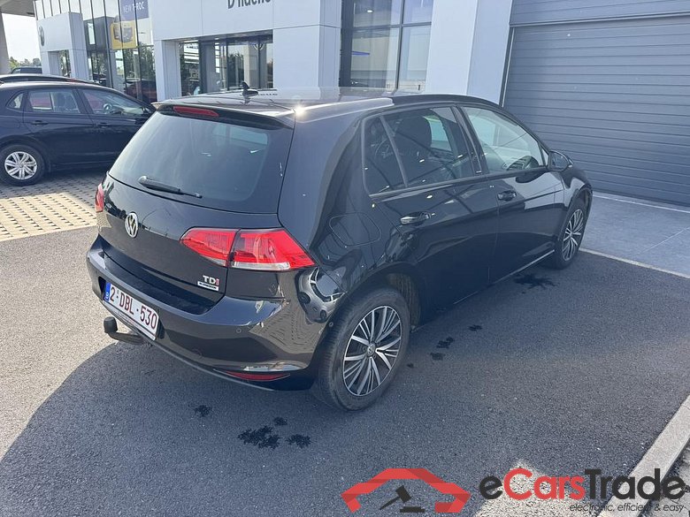VOLKSWAGEN Golf VII Golf Comfortline 1.6 TDI BlueMotion Technology 81 kW (110 ch) 5 vitesses manuel #4