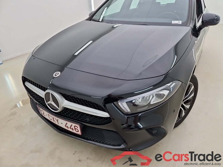 MERCEDES-BENZ A-KLASSE 1.3 250 E 7G-DCT LUXURY LINE #4