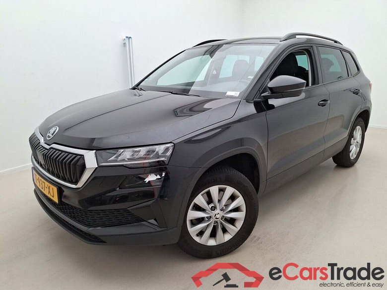 SKODA Karoq 1.5 TSI ACT Bus. Ed.