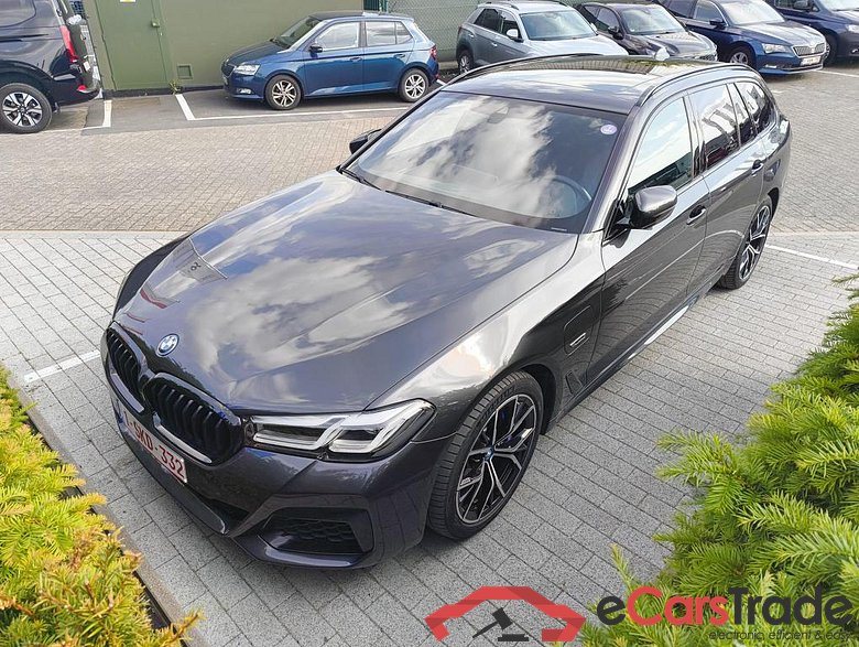 BMW 5 SW PHEV (G31LCI) Touring 520eAS PHEV
