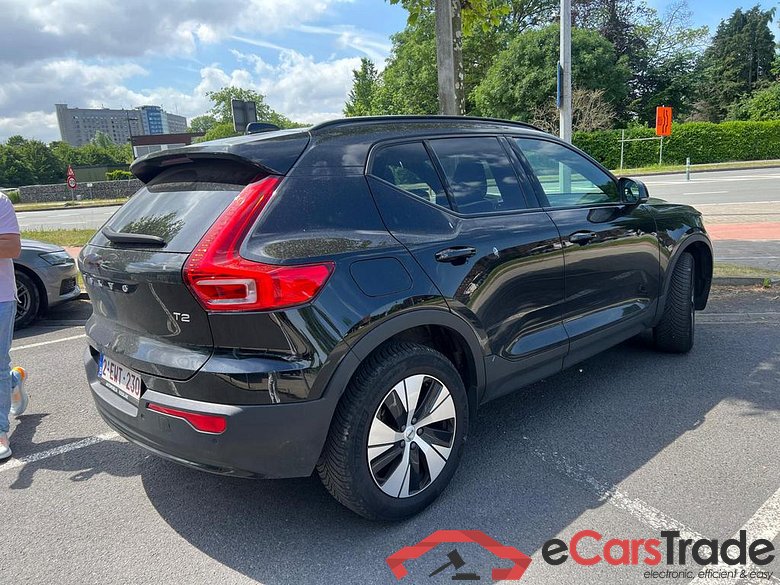 VOLVO XC40 1.5 T2 Plus Limited Edition Geartronic #4