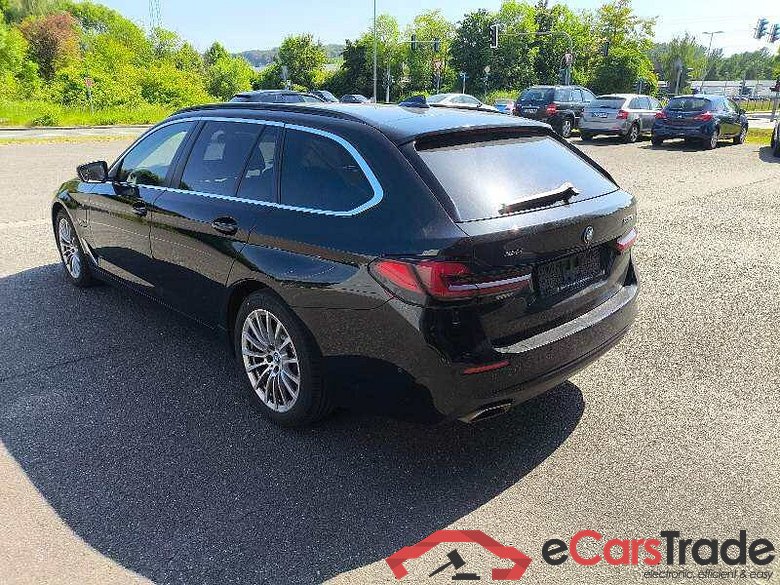 BMW 5 Touring (G31)(2017->) DE - Kb5 530 e EU6d, xDrive OPF, (Facelift) 2020 - 2024 #4
