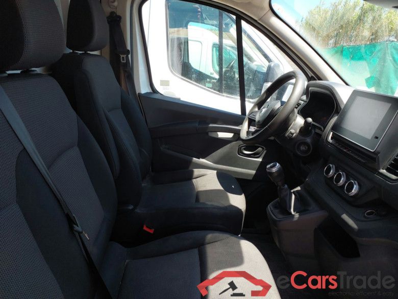 RENAULT Trafic 2.0D 131CV  #3