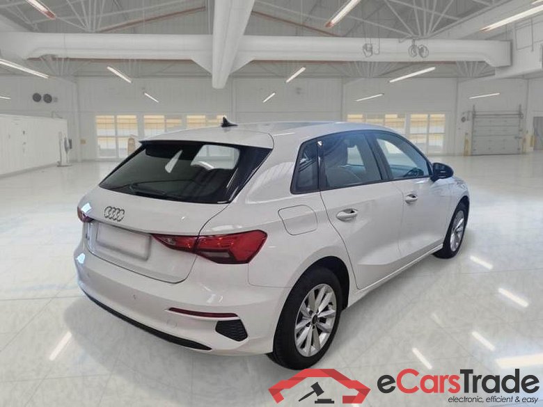 AUDI A3 / 2020 / 5P / BERLINA 30 TDI BUSINESS S.BACK #2