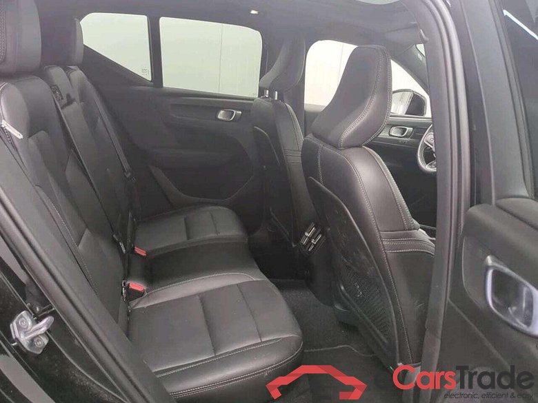 VOLVO XC40 Recharge P8 AWD RDes #6