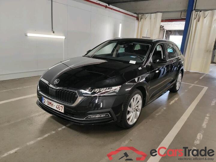 Skoda Octavia Combi Octavia Combi 1.4 TSI PHEV DSG6 Clever (PHEV) 150kW/204pk  5D/P Auto-6