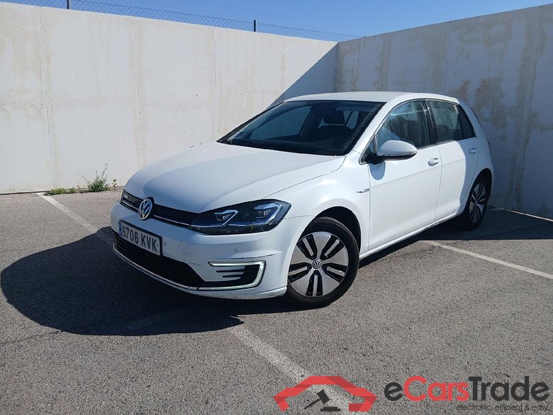 VOLKSWAGEN Golf / 2016 / 5P / berlina con portón e-Golf ePower 110 kW (136CV) #1