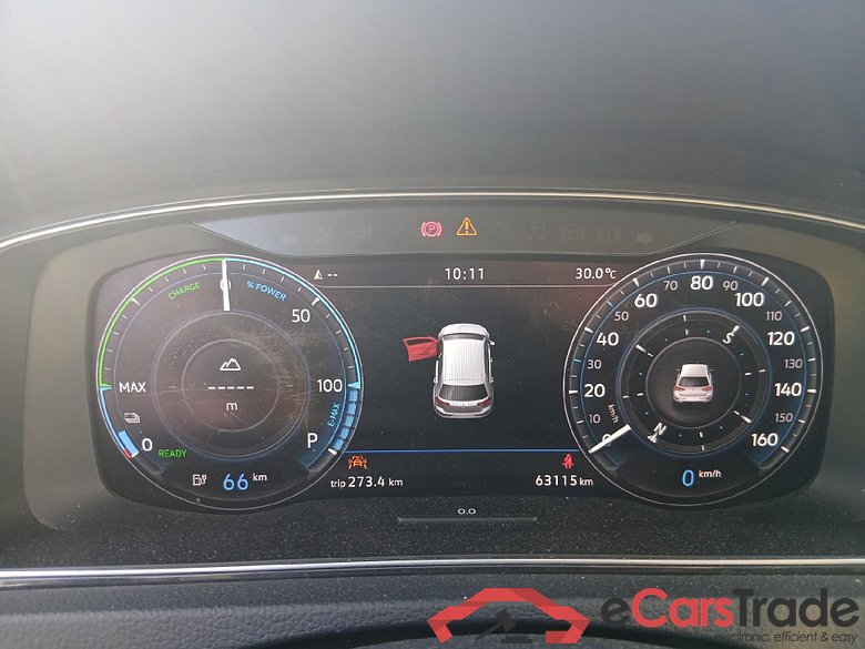 VOLKSWAGEN Golf / 2016 / 5P / berlina con portón e-Golf ePower 110 kW (136CV) #4
