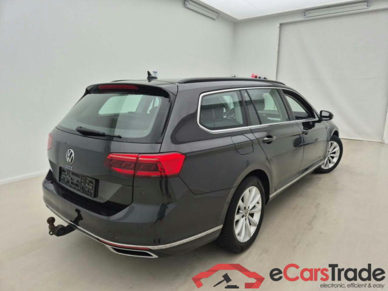 VOLKSWAGEN PASSAT VARIANT 1.4 GTE BUSINESS DSG6 #2