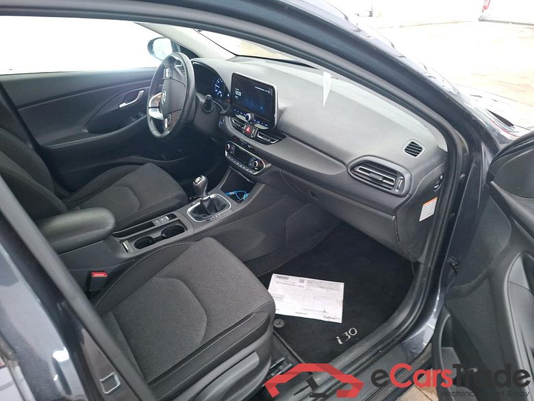 HYUNDAI i30 Sport Wagon / 2020 / 5P / Break 1.0 T-GDI 120 MHEV I-MT CREATIVE SW #6