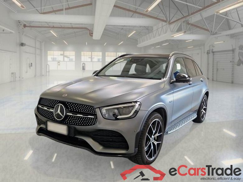 MERCEDES-BENZ GLC / 2019 / 5P / SUV 300 E 4MATIC EQ-POWER PREMIUM PLUS AUT #1