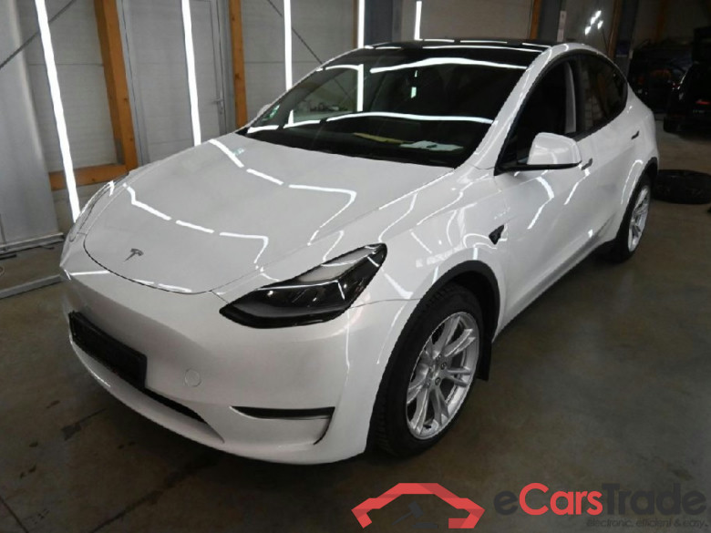 TESLA Model Y Long Range Dual Motor AWD 5d 378kW #1