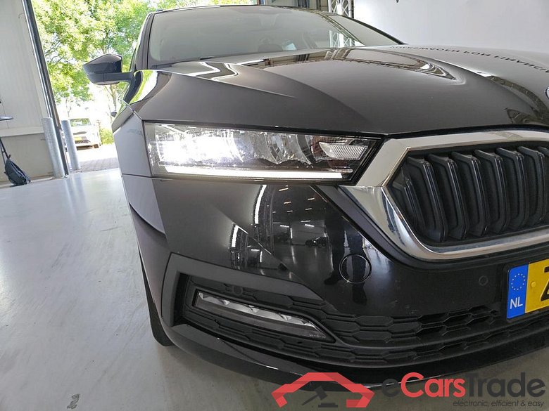 SKODA Octavia Combi 81 kW #4