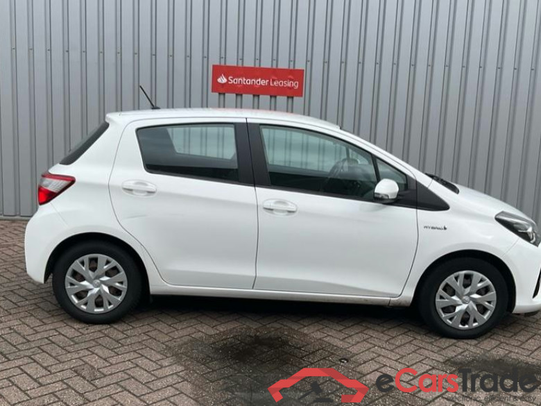 TOYOTA YARIS 1.5vvti hybrid active 74kW cvt aut #6
