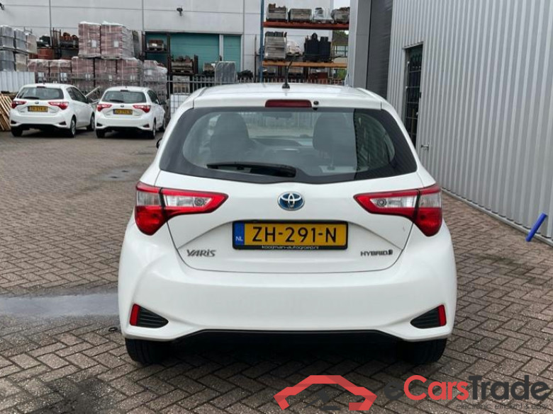 TOYOTA YARIS 1.5vvti hybrid active 74kW cvt aut #4