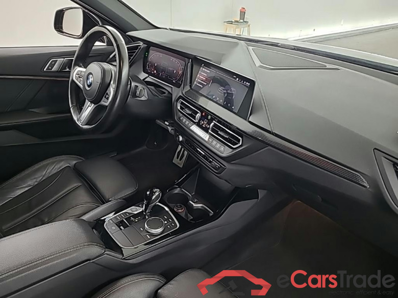 BMW 1-serie 118iA Business Edition Plus 5D 100kW #6