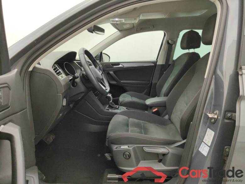 VOLKSWAGEN TIGUAN - 2021 1.5 TSI 150 ACT Life OPF BMT DSG 5d #3
