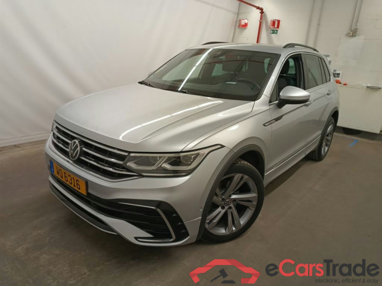 VOLKSWAGEN TIGUAN DIESEL - 2021 2.0 TDI 150 SCR 4Motion R-Line BMT DSG (EU7) 5d #1