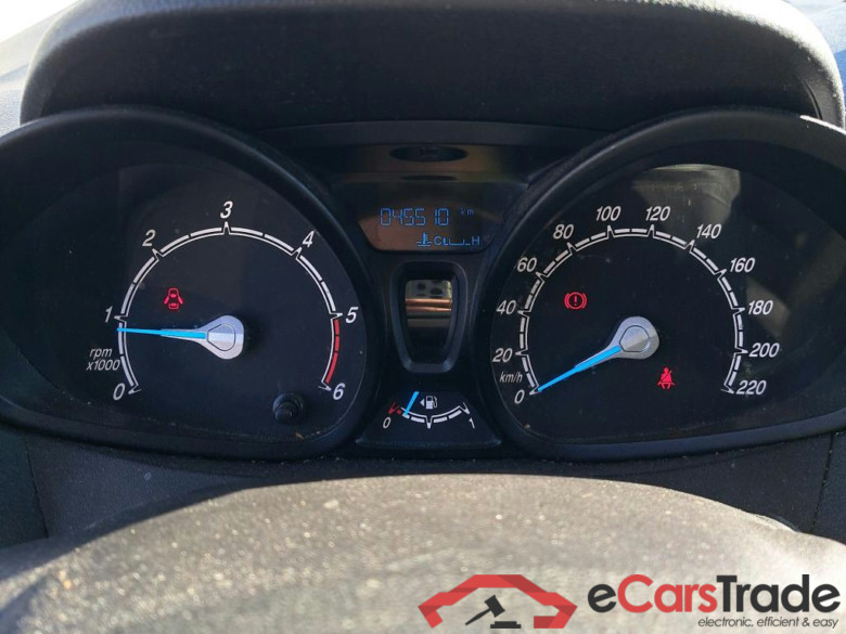 FORD Transit Courier 1.5 TDCi 100 CV #4