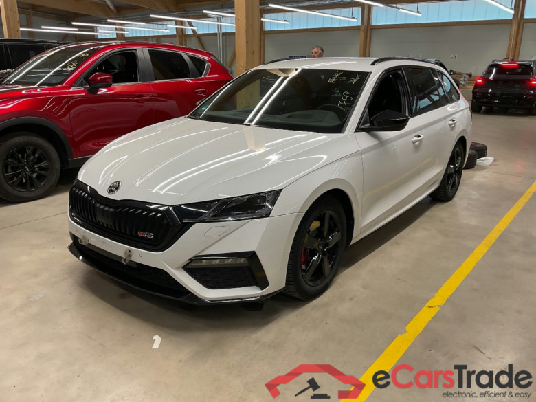 Octavia Combi RS 2.0 TDI 147KW AT7 E6d #1