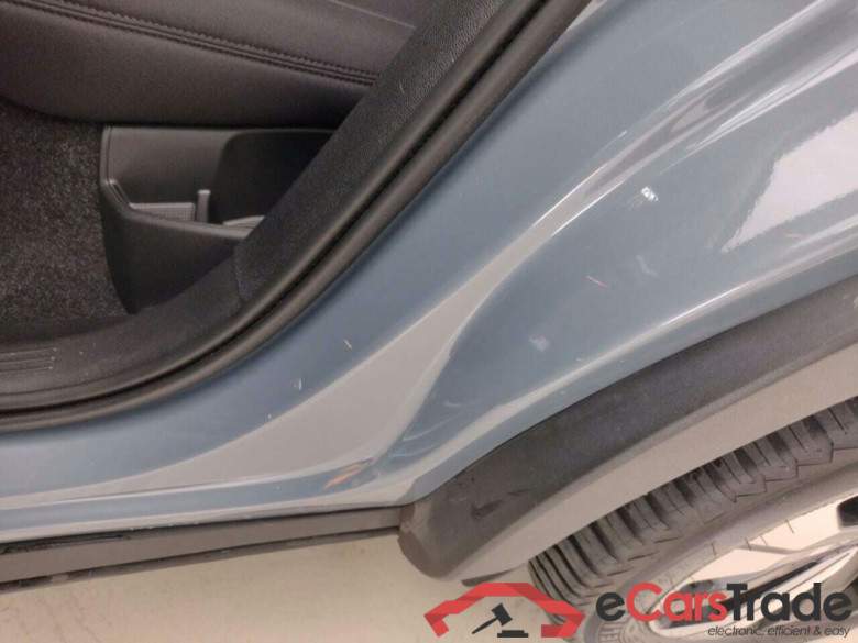 VOLVO C40 RECHARGE CORE #4