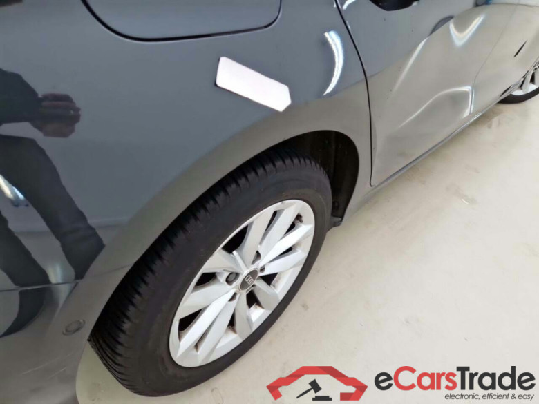AUDI A3 SPORTBACK 2.0 30 TDI ATTRACTION BUSINESS #4