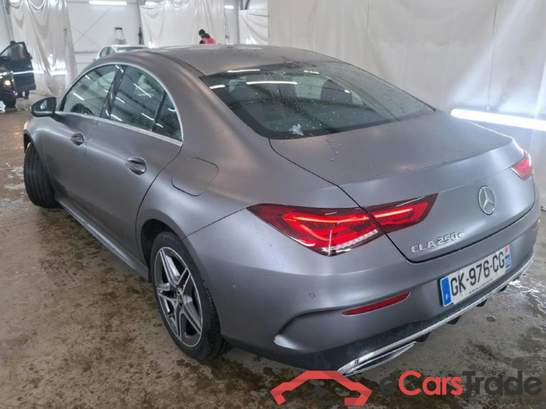 Mercedes-Benz CLA 250 AMG-Line 250 e #3