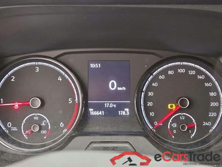 VOLKSWAGEN Transporter 2.0 TDI L1H1 Co #5