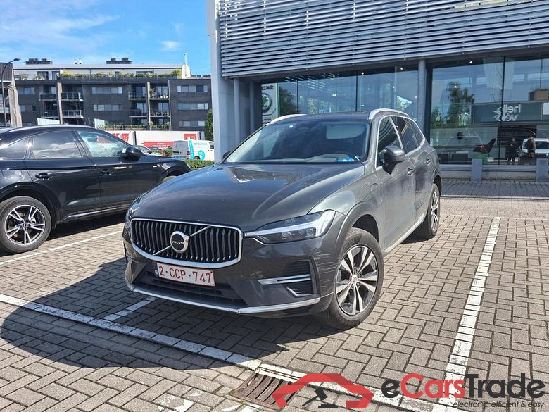 VOLVO XC60 2.0 T6 PHEV AWD Core Bright (257kW)