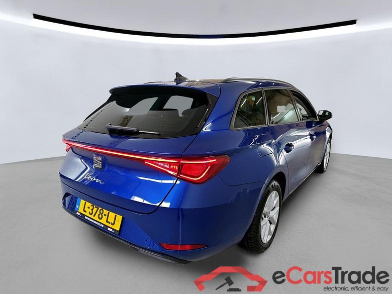 SEAT Leon Sportstourer 66 kW #6