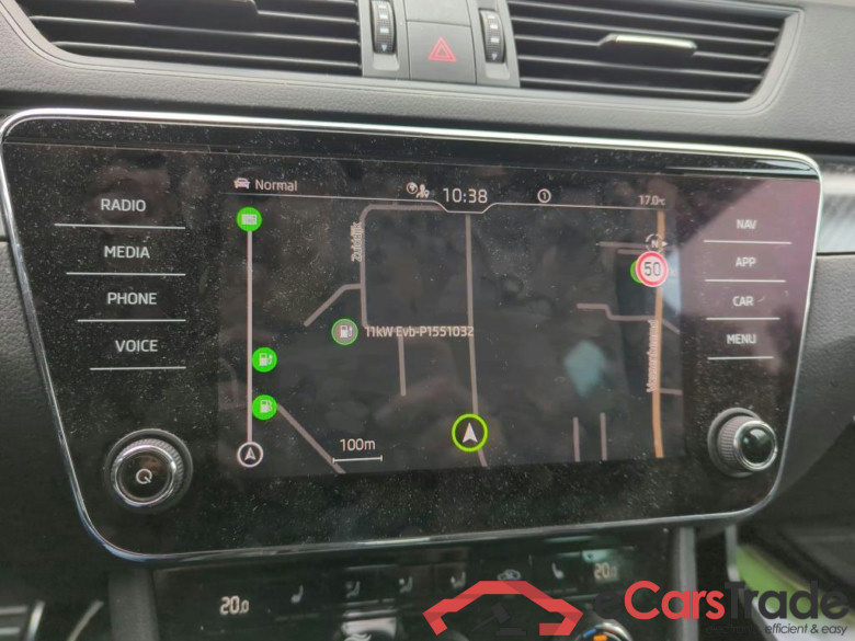 SKODA Superb Combi 110 kW #2
