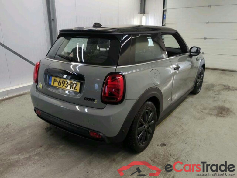 Mini Electric MINI Yours 33 kwh #2