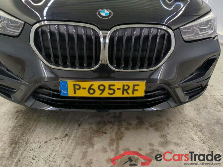 BMW X1 sDrive18i High Exec #4
