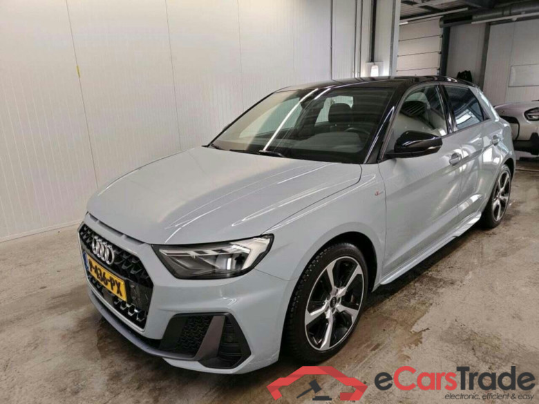 AUDI A1 Sportback 30 TFSI S edition #1