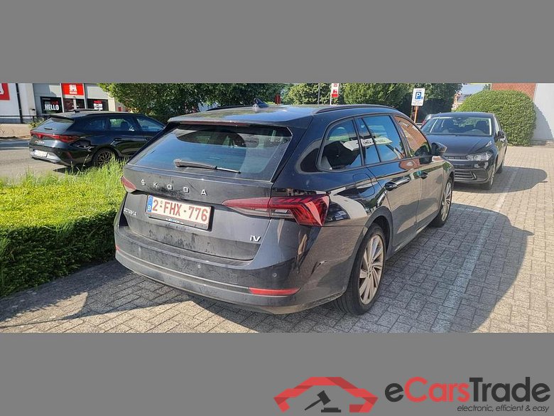 SKODA Octavia Combi PHEV Octavia SW PHEV 1.4 TSI Ambition DSG #3