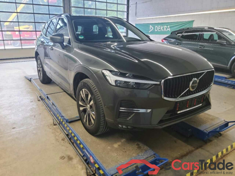 Volvo XC60 (03.2017->) DE - SUV5 B4 (Benzin) 2WD EU6d, Momentum Pro Mild-Hybrid, (Facelift) 2021 - 2022 #2