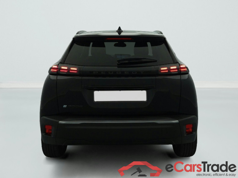 Peugeot 2008 Allure 50 kWh 136 ch #6