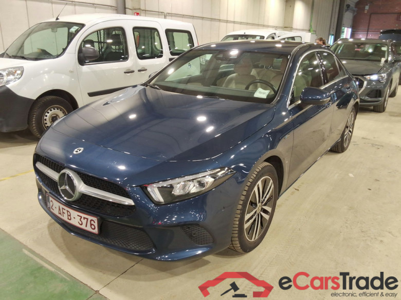 MERCEDES-BENZ A-CLASS LIMOUSINE 1.3 A 250 E BUSINESS SOLUTION DCT #1