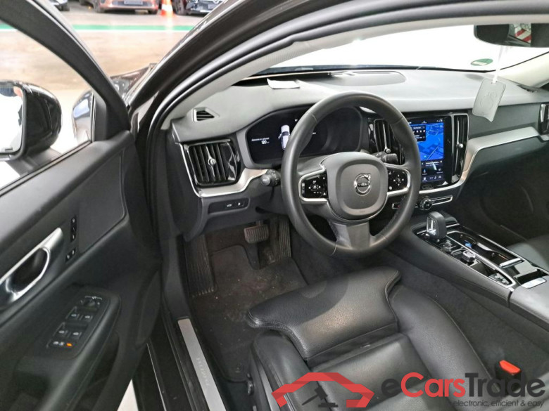 VOLVO V60 2.0 T6 PHEV PLUS DARK AUTO 4WD #5