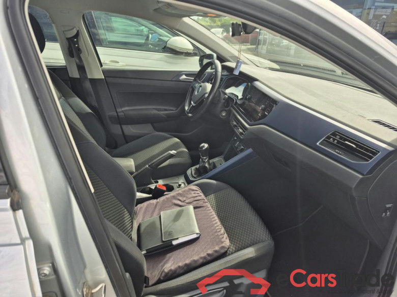 VOLKSWAGEN Polo Polo UNITED 1.0 OPF 70 kW (95 ch) 5 vitesses manuel #3