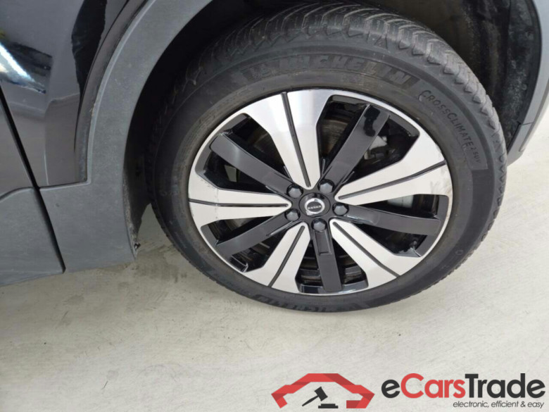 VOLVO XC40 RECHARGE CORE #6