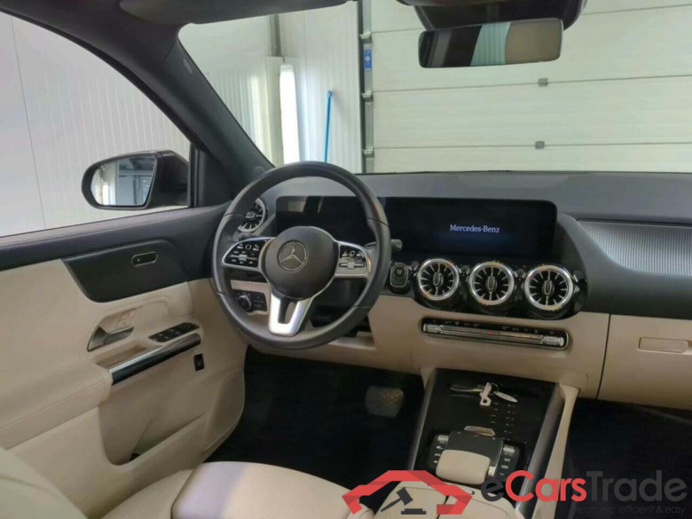 MERCEDES-BENZ EQA 250 Bns Sol. Lux #3